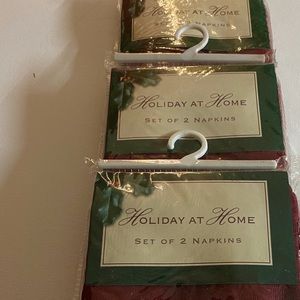 Holiday Napkins Burgundy